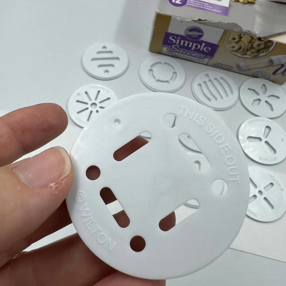 Wilton Simple Success Cookie Press 12 Discs White W Box Holiday Baking Accessory